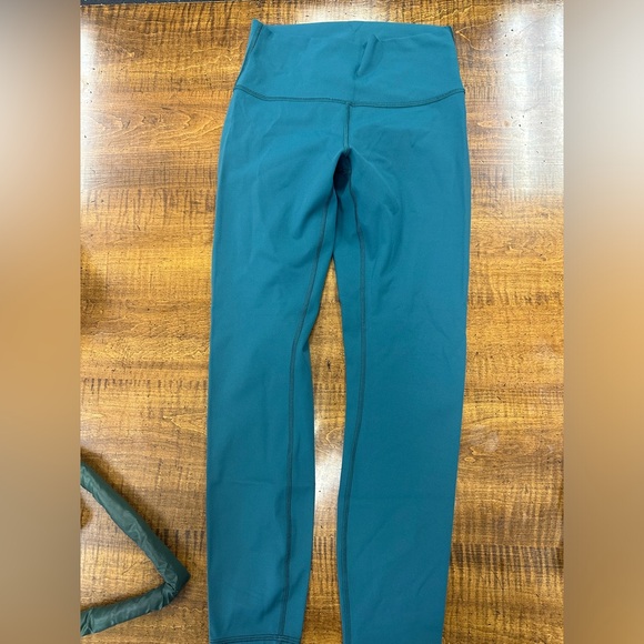 lululemon wunder under leggings size 6 - Picture 3 of 3